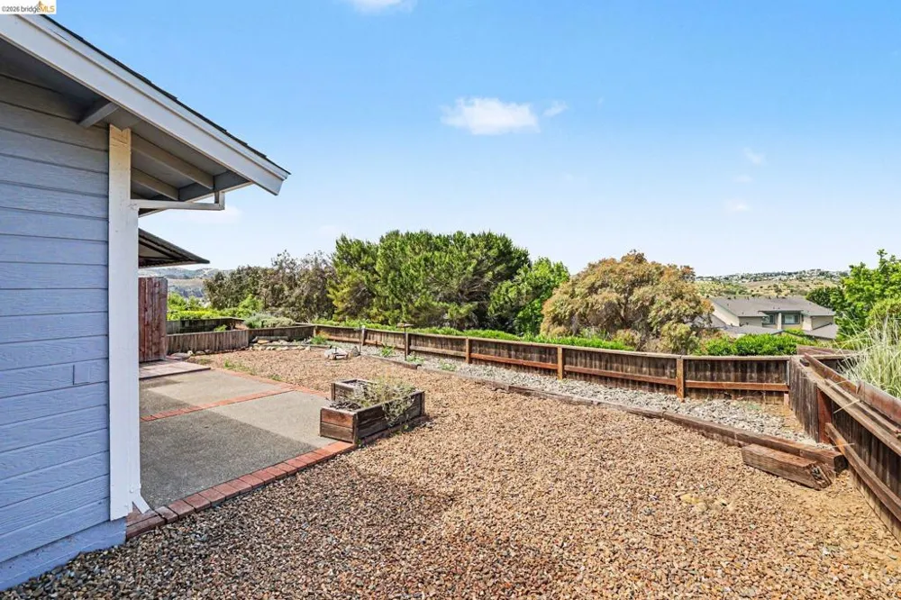 1757 Stuart Ct Benicia, CA 94510