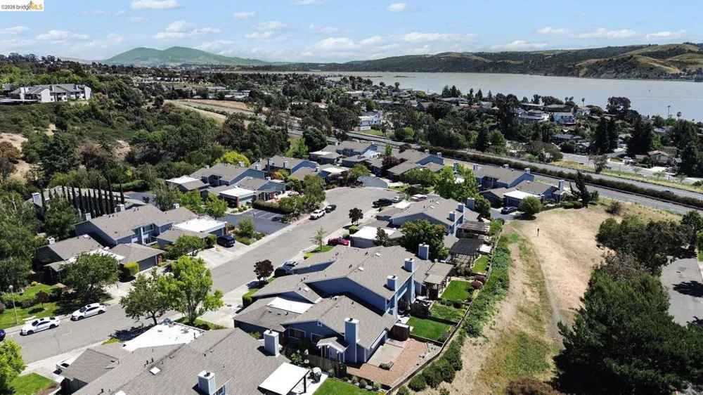1757 Stuart Ct Benicia, CA 94510