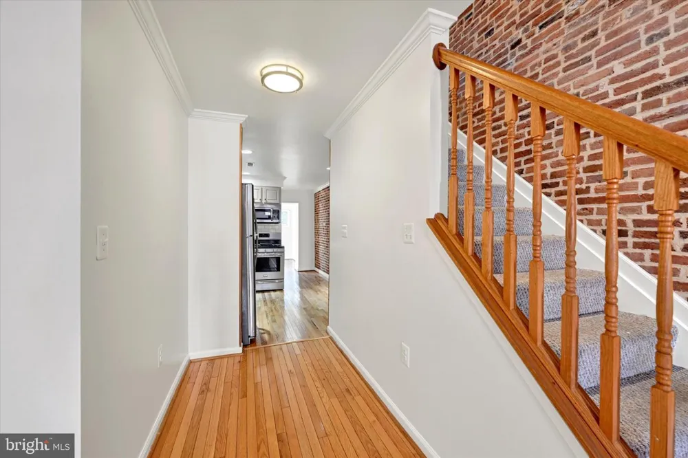 923 S CURLEY STREET Baltimore, MD 21224