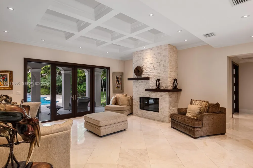 7740 SW 79th Ct Miami, FL 33143