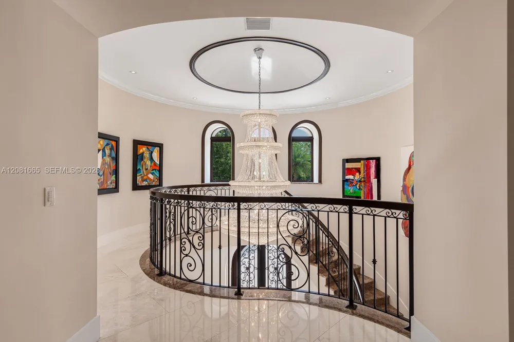 7740 SW 79th Ct Miami, FL 33143