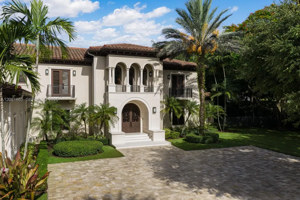 7740 SW 79th Ct Miami, FL 33143