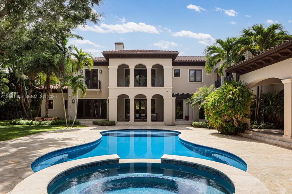 7740 SW 79th Ct Miami, FL 33143