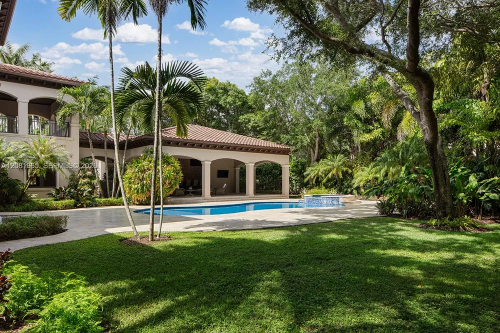 7740 SW 79th Ct Miami, FL 33143