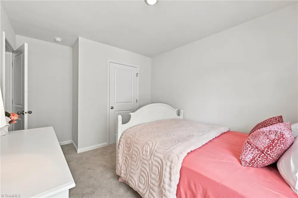 133 East Farm Loop Stokesdale, NC 27357