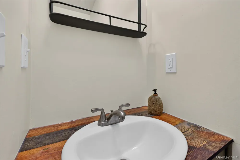 7 Henry Street Beacon, NY 12508