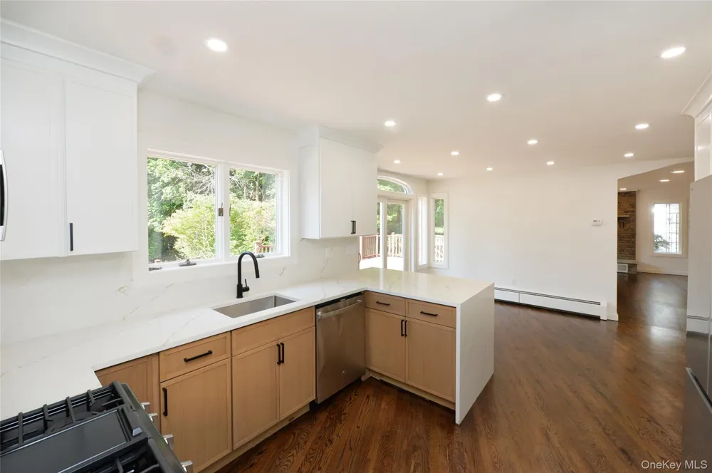 3 Lenni Lenape Court Stony Point, NY 10980
