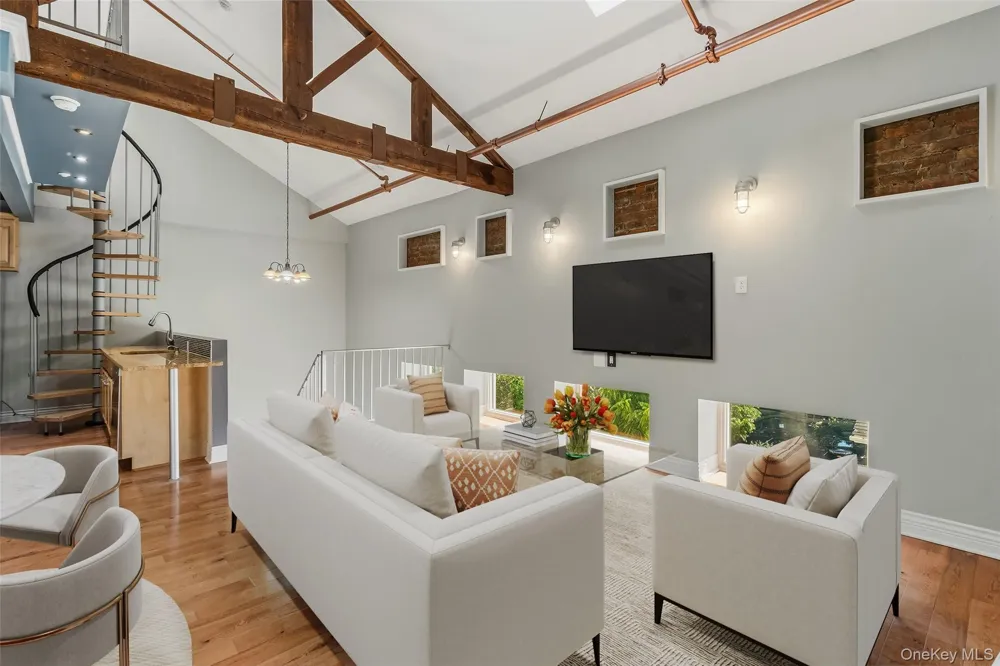 88 Broadway #PH4 Ossining, NY 10562