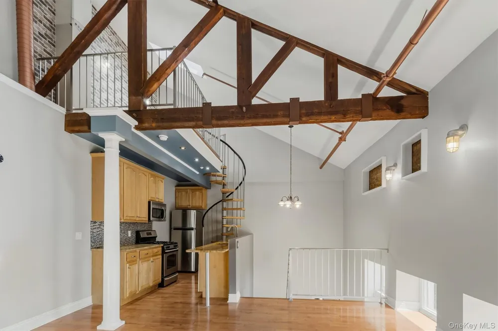 88 Broadway #PH4 Ossining, NY 10562