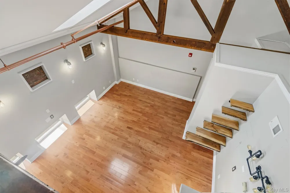 88 Broadway #PH4 Ossining, NY 10562
