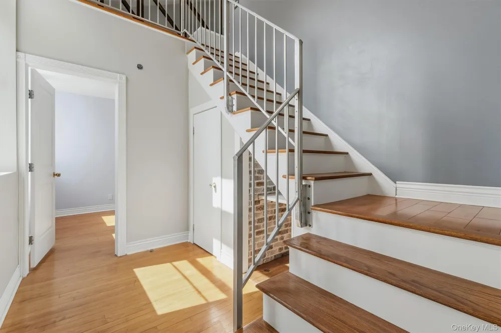 88 Broadway #PH4 Ossining, NY 10562
