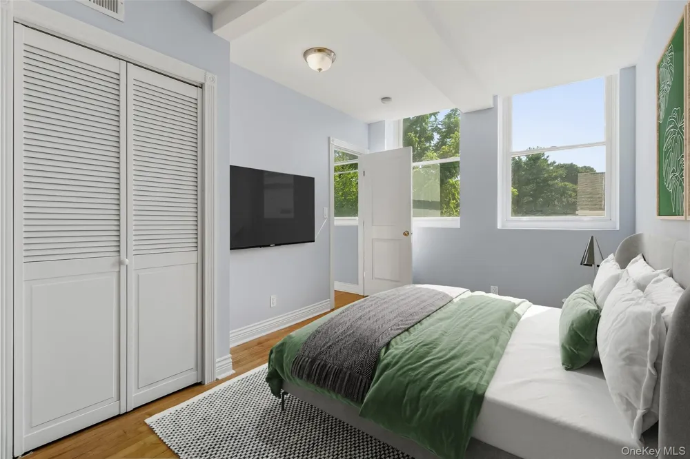 88 Broadway #PH4 Ossining, NY 10562