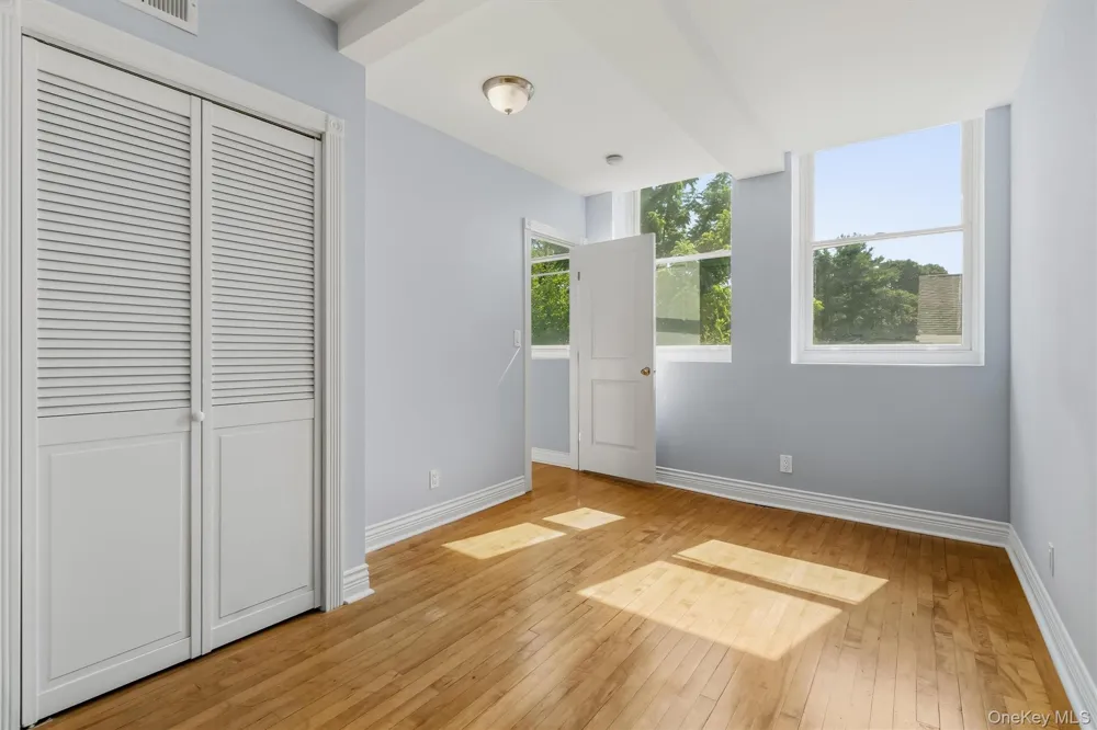 88 Broadway #PH4 Ossining, NY 10562