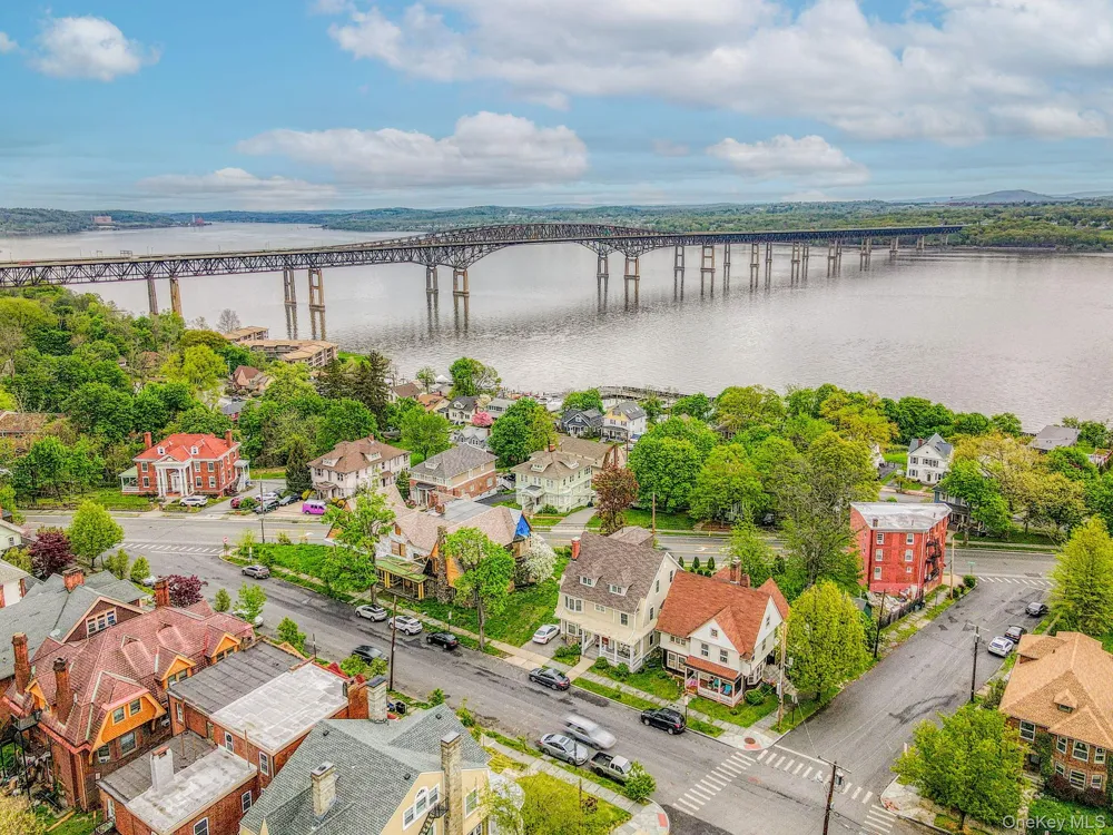 81 Nicoll Street Newburgh, NY 12550