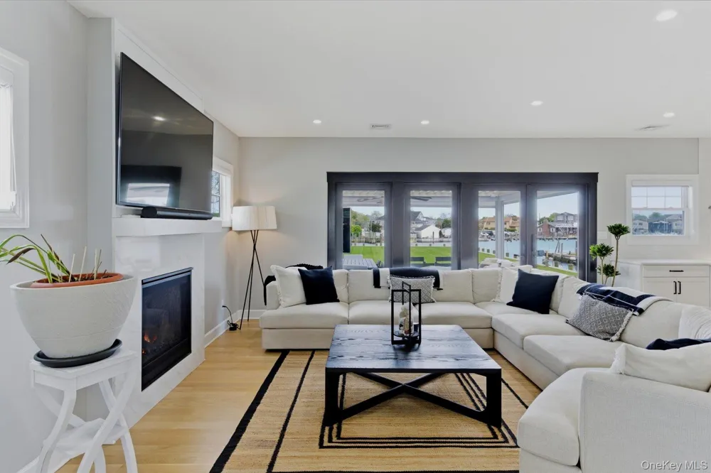 240 Clocks Boulevard Massapequa, NY 11758