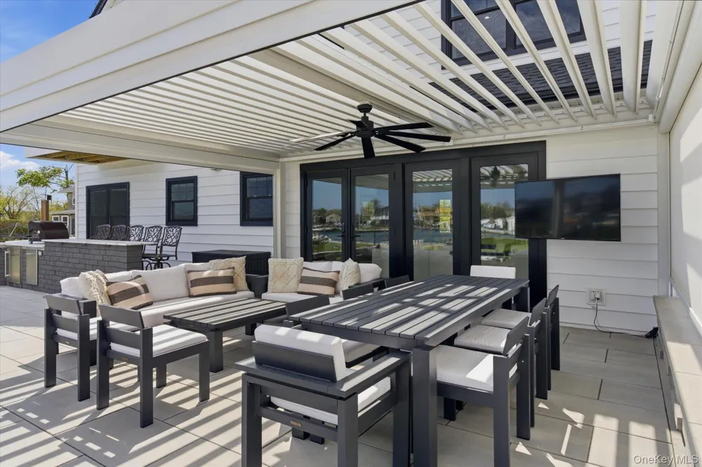 240 Clocks Boulevard Massapequa, NY 11758