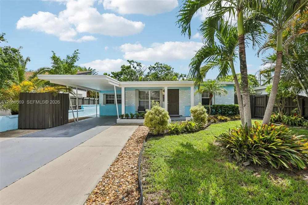 5364 NE 2nd Ave Oakland Park, FL 33334