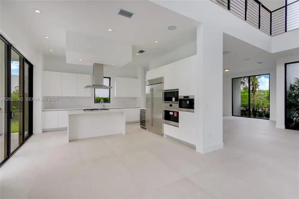 16492 Botaniko Dr S Weston, FL 33326