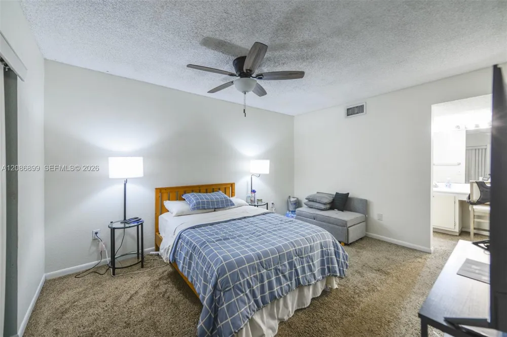 20220 NE 3rd Ct #2 Miami, FL 33179