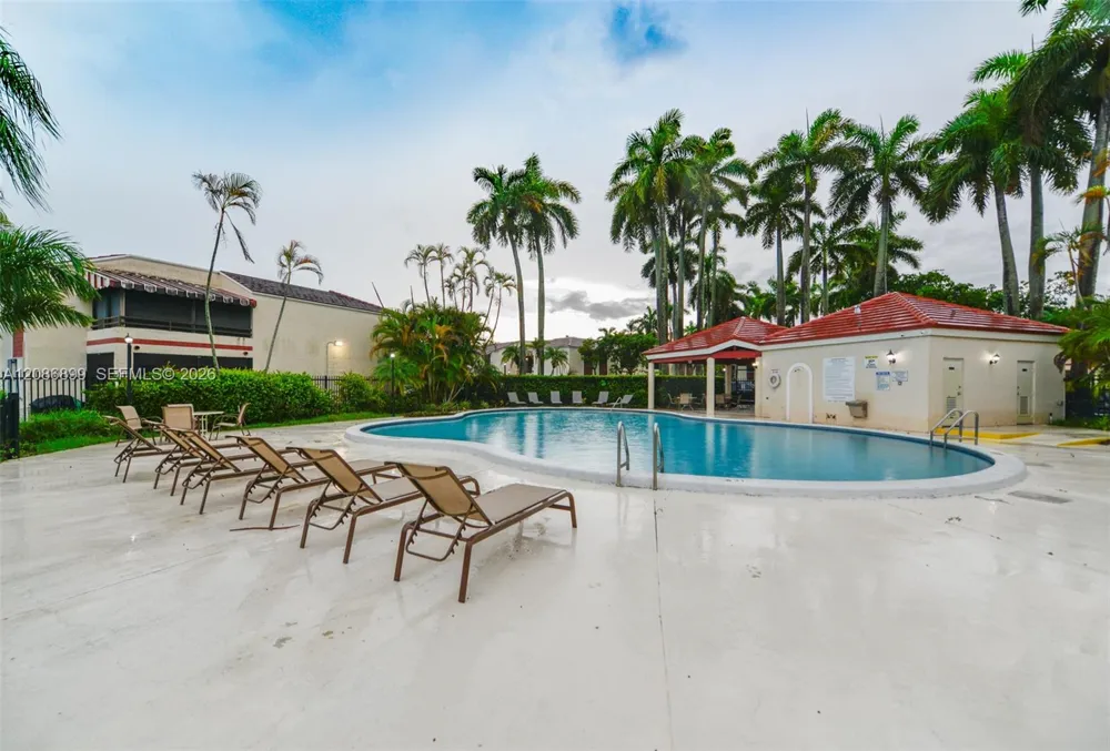 20220 NE 3rd Ct #2 Miami, FL 33179