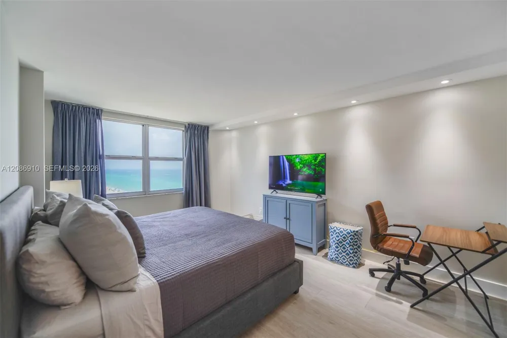 1950 S Ocean Dr #11H Hallandale Beach, FL 33009