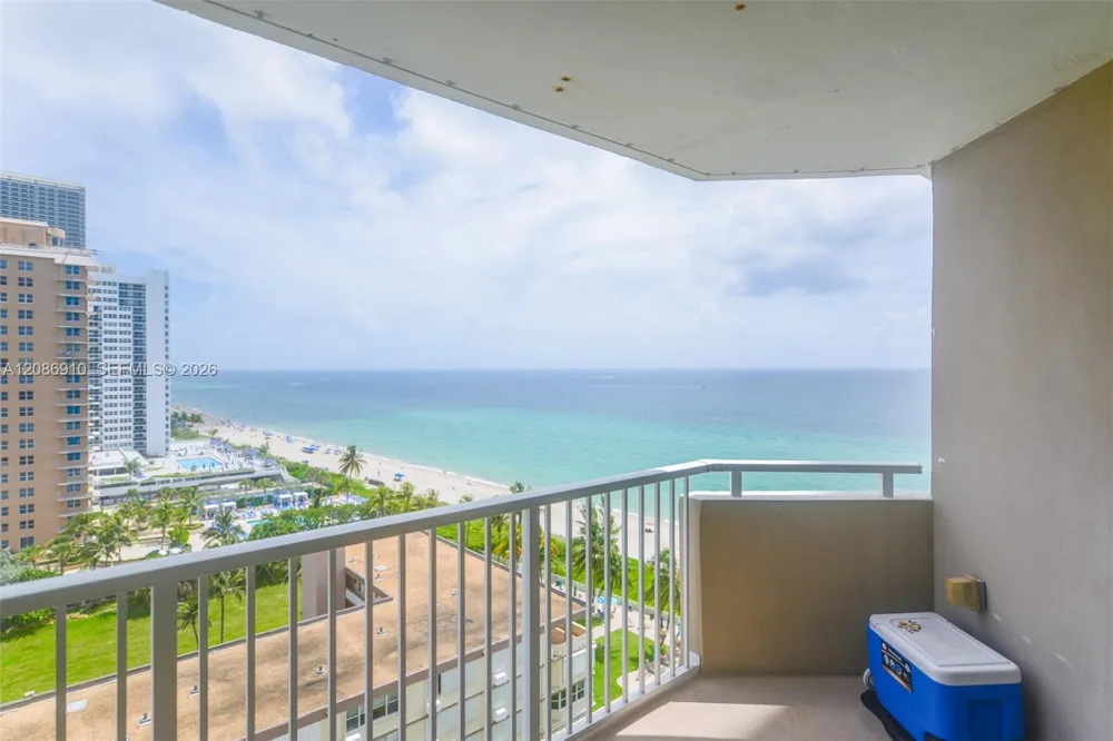 1950 S Ocean Dr #11H Hallandale Beach, FL 33009