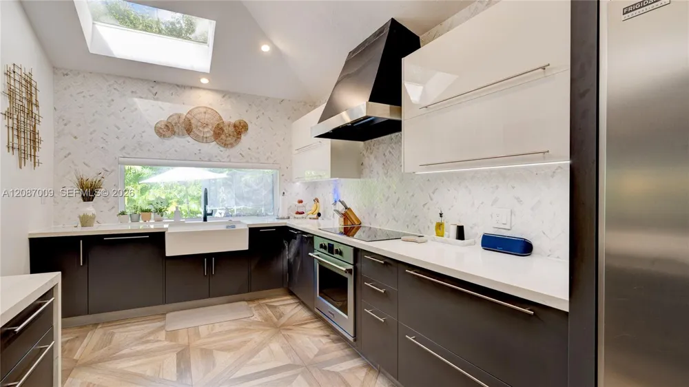 4080 Lybyer Ave Miami, FL 33133