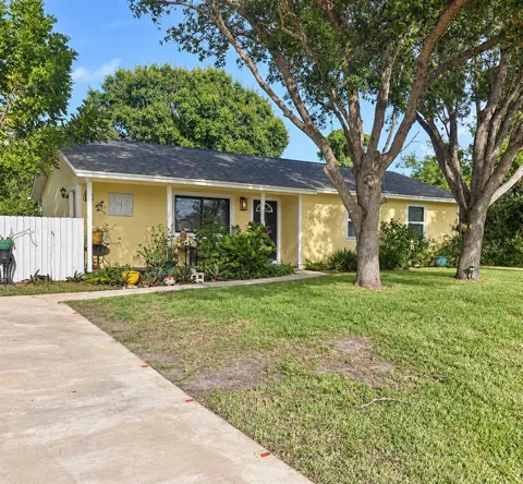 4702 Myrtle Drive