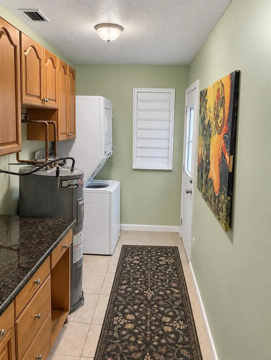 4702 Myrtle Drive Fort Pierce, FL 34982