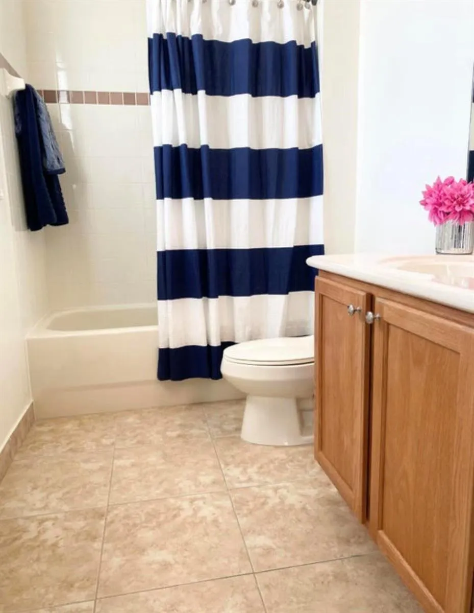 2097 WINGATE Bend Wellington, FL 33414