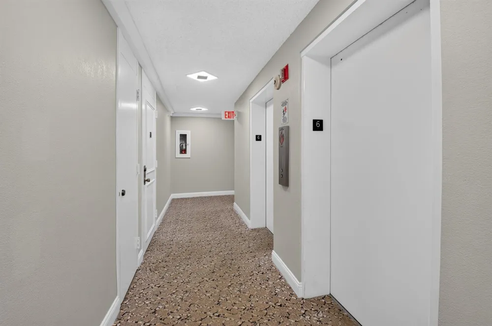 1863 Bridgewood Drive Boca Raton, FL 33434