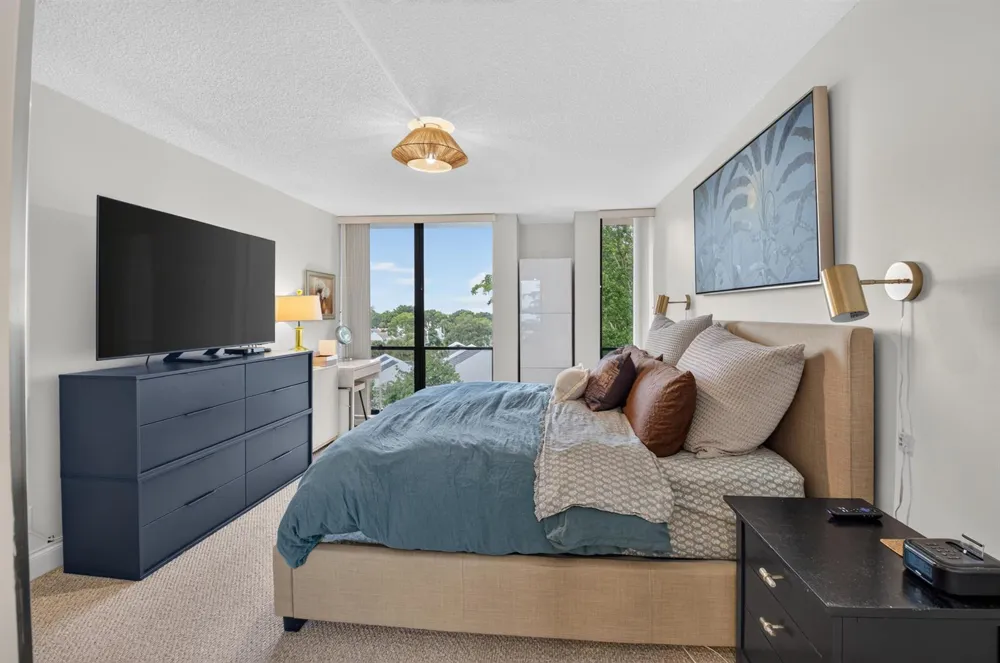 1863 Bridgewood Drive Boca Raton, FL 33434