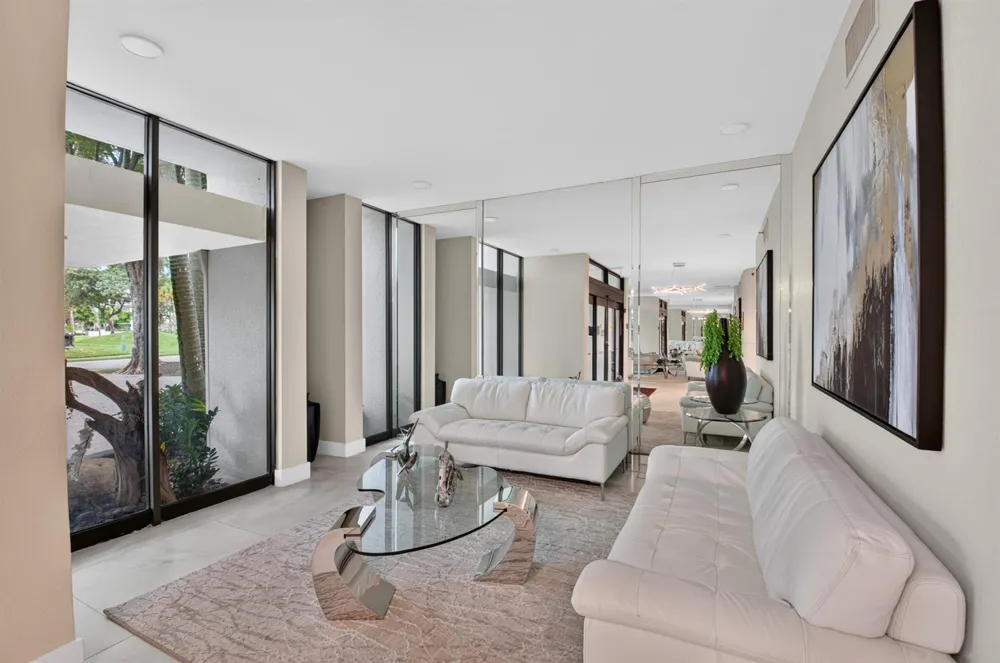 1863 Bridgewood Drive Boca Raton, FL 33434