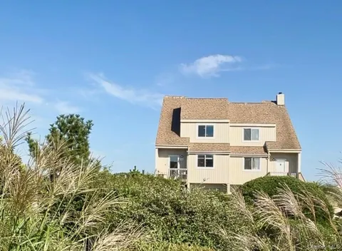 14 Waters Edge