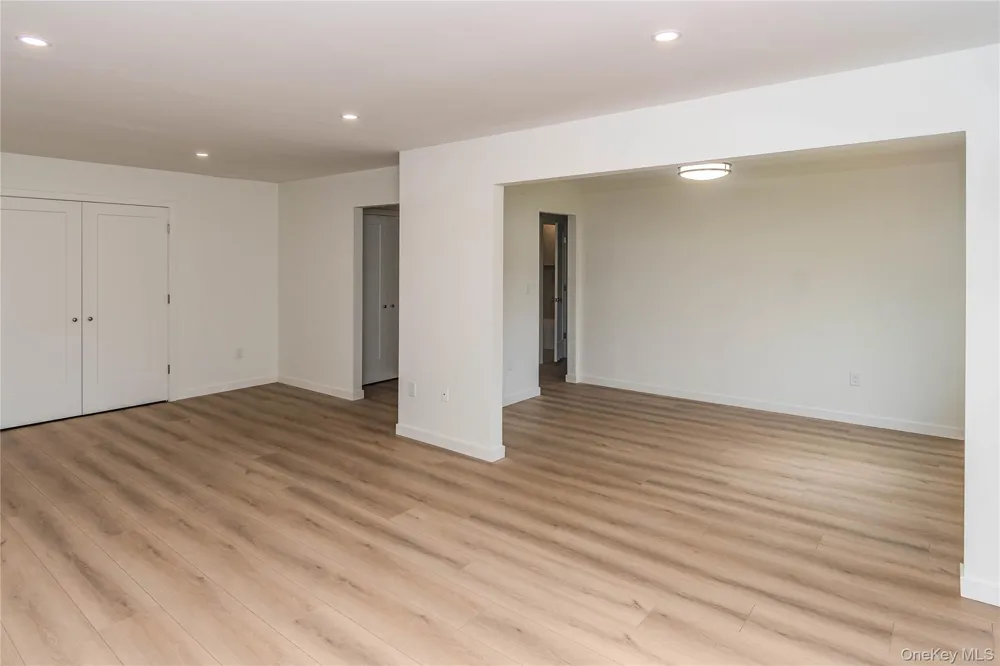 36 Richard Court Pomona, NY 10970
