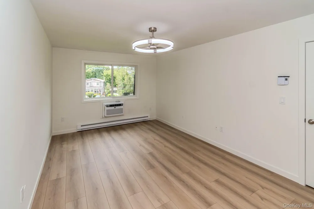 36 Richard Court Pomona, NY 10970