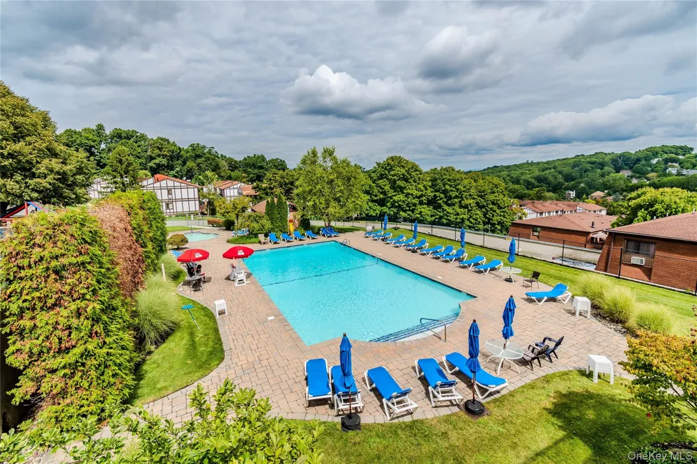36 Richard Court Pomona, NY 10970