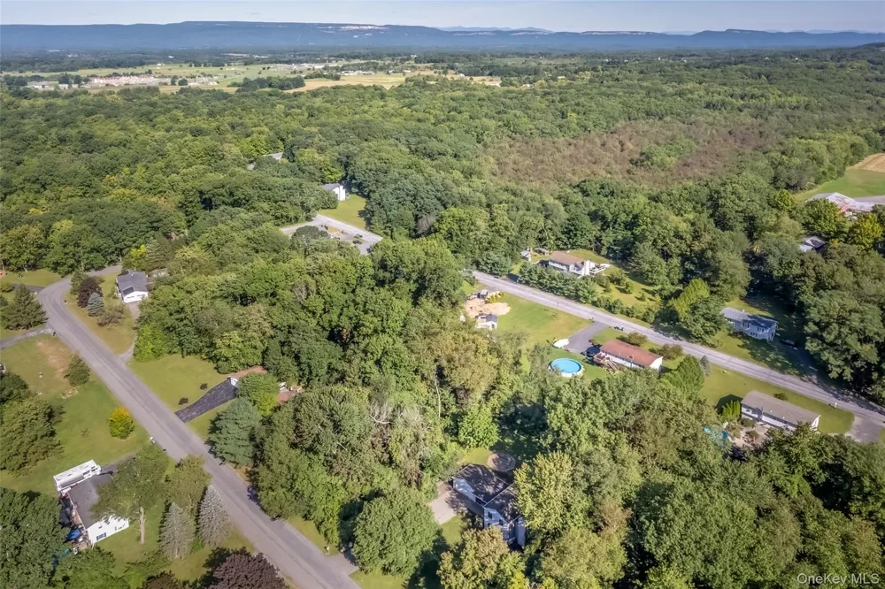 30 Knoth Road Wallkill, NY 12589