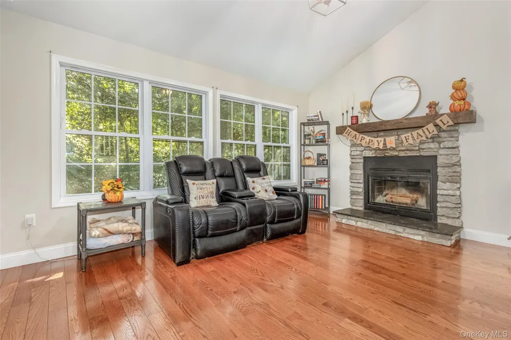 30 Knoth Road Wallkill, NY 12589
