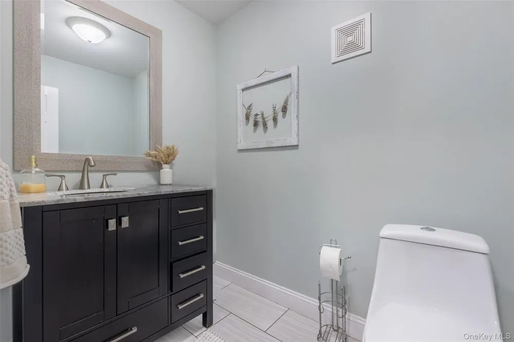 30 Knoth Road Wallkill, NY 12589