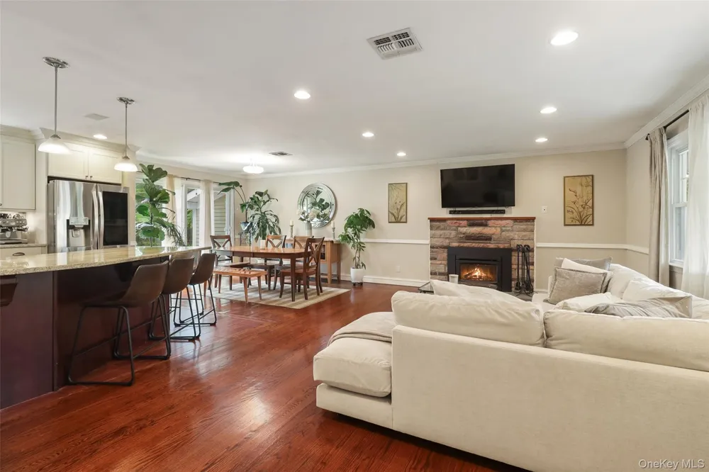471 Hilltop Road Yorktown Heights, NY 10598