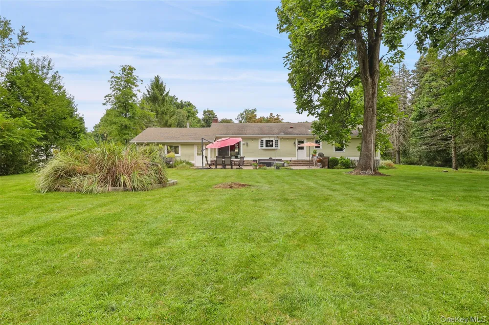 471 Hilltop Road Yorktown Heights, NY 10598