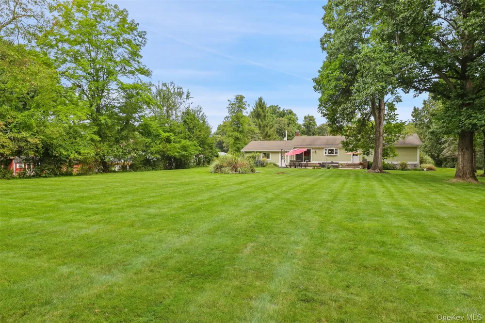 471 Hilltop Road Yorktown Heights, NY 10598