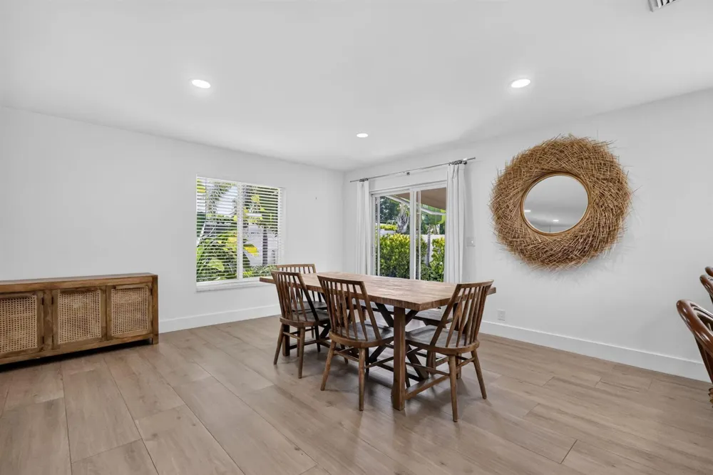 617 Heron Drive Delray Beach, FL 33444