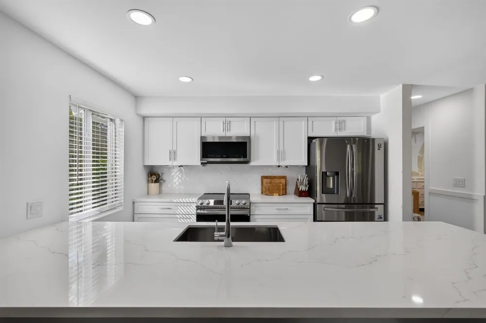617 Heron Drive Delray Beach, FL 33444