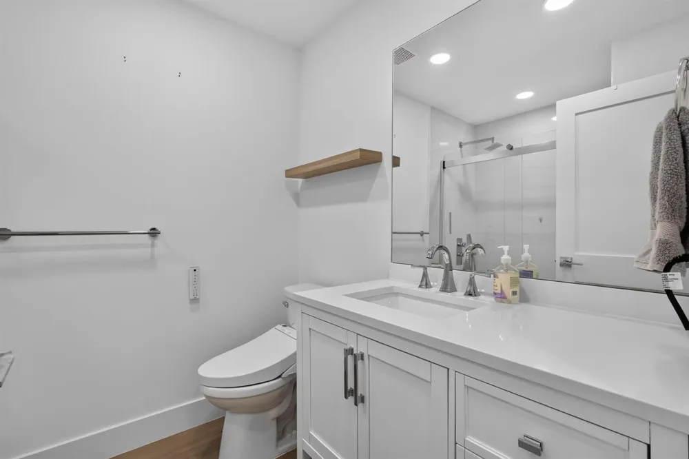 617 Heron Drive Delray Beach, FL 33444