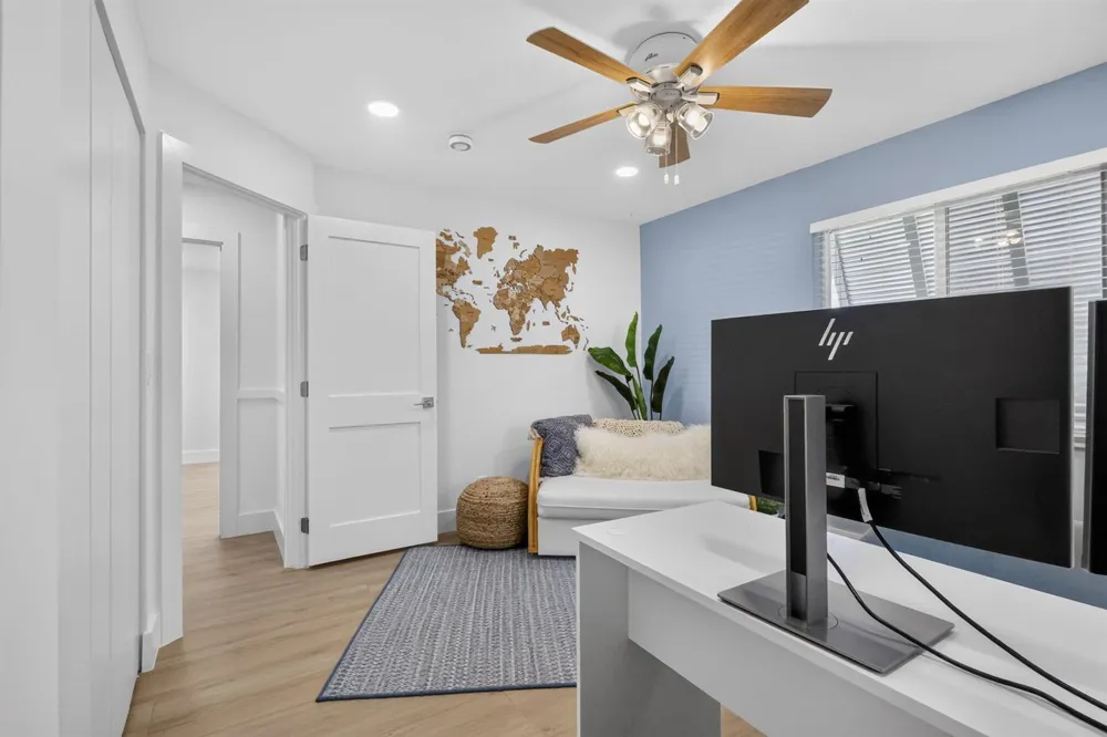 617 Heron Drive Delray Beach, FL 33444