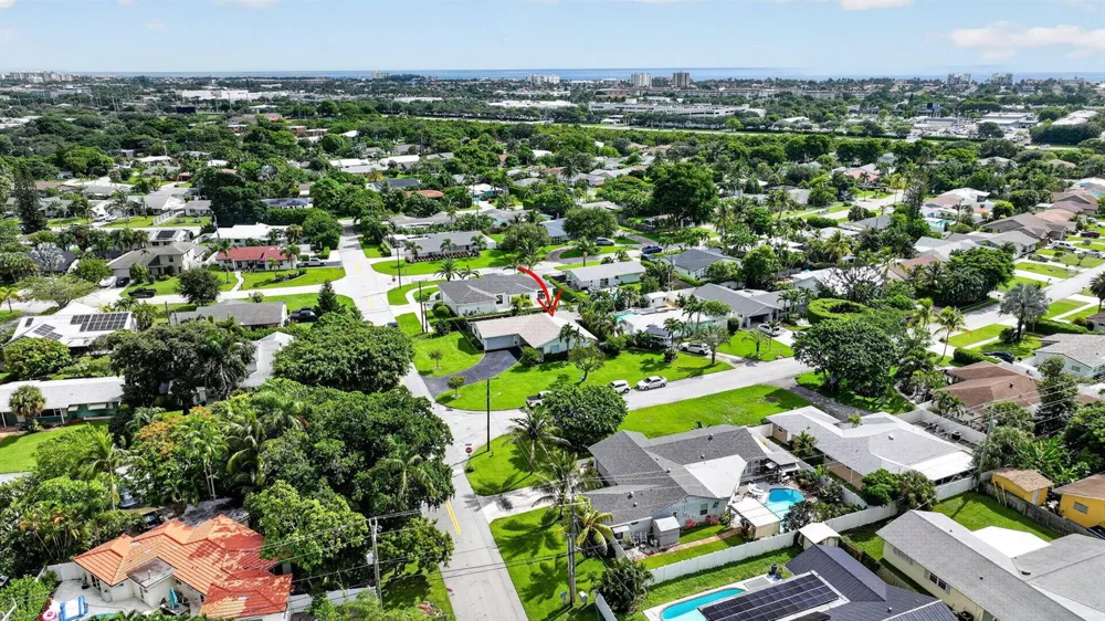617 Heron Drive Delray Beach, FL 33444