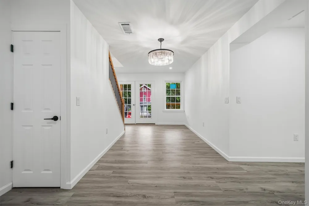 326 North Street Middletown, NY 10940