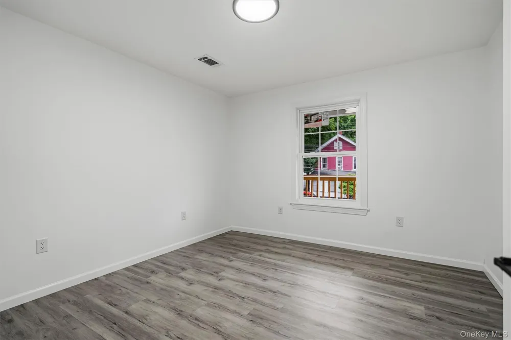 326 North Street Middletown, NY 10940